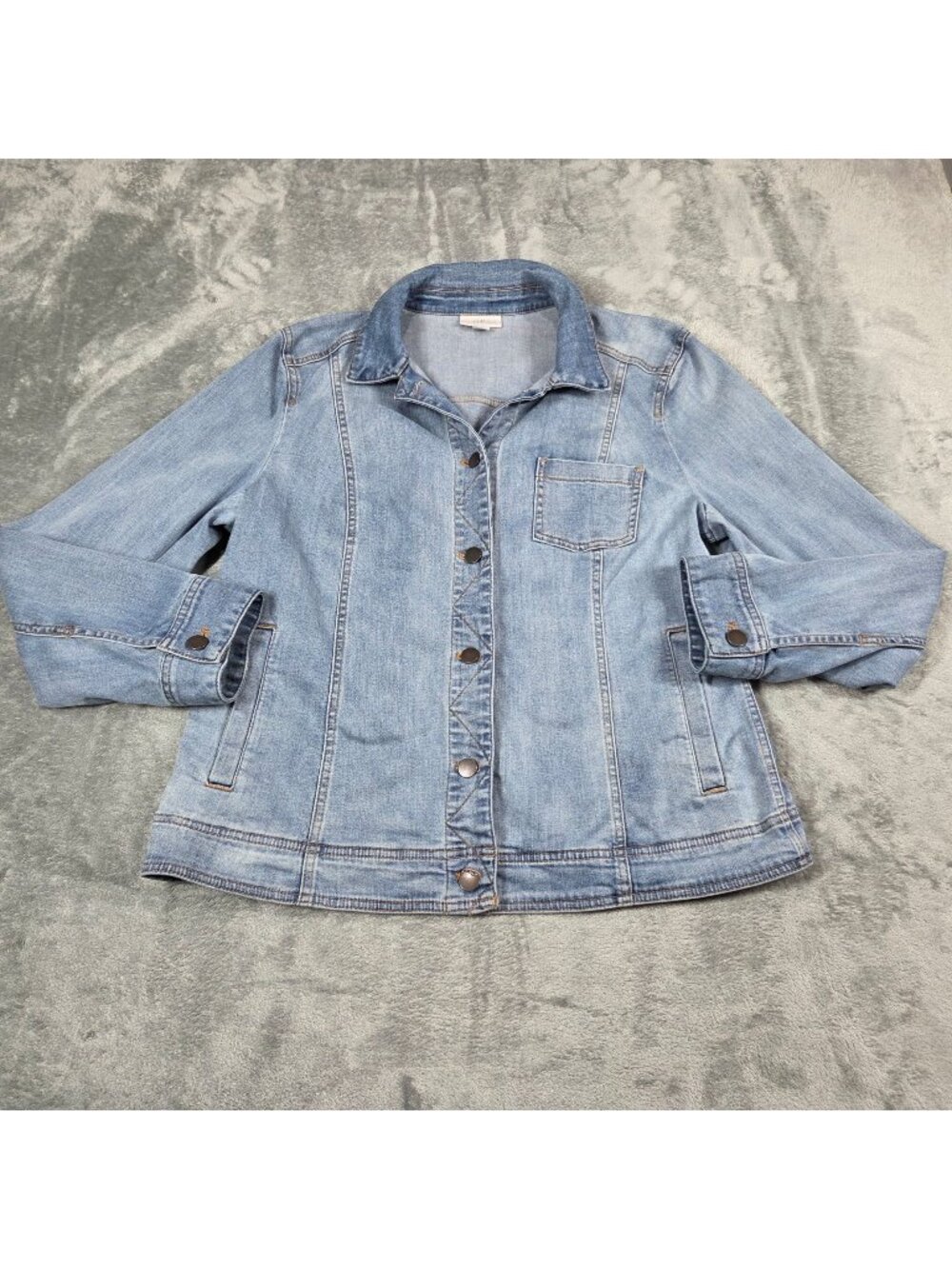 J Jill Jean Jacket Medium Blue Classic Trucker Travel Preppy Stretch Denim